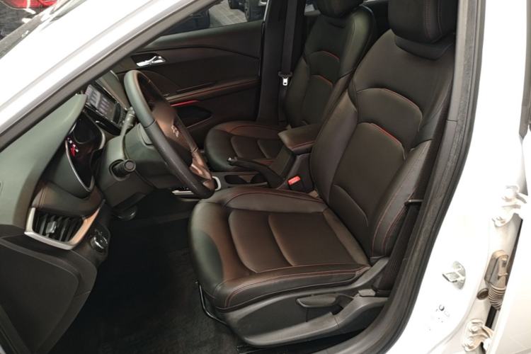 Used Chevrolet Monza 2019 RS 330T Automatic Comfort Edition China VI Standard Left Front Seat