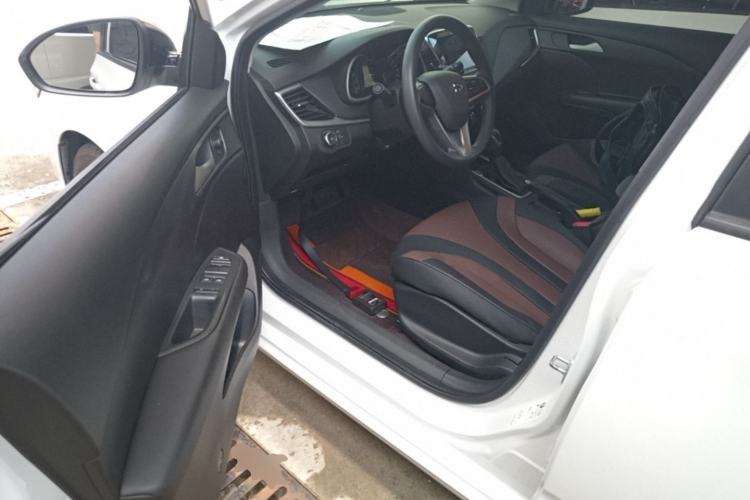 Used Chevrolet Monza 2019 Redline 320T Dual-Clutch Joyful Edition China VI Standard Left Front Seat