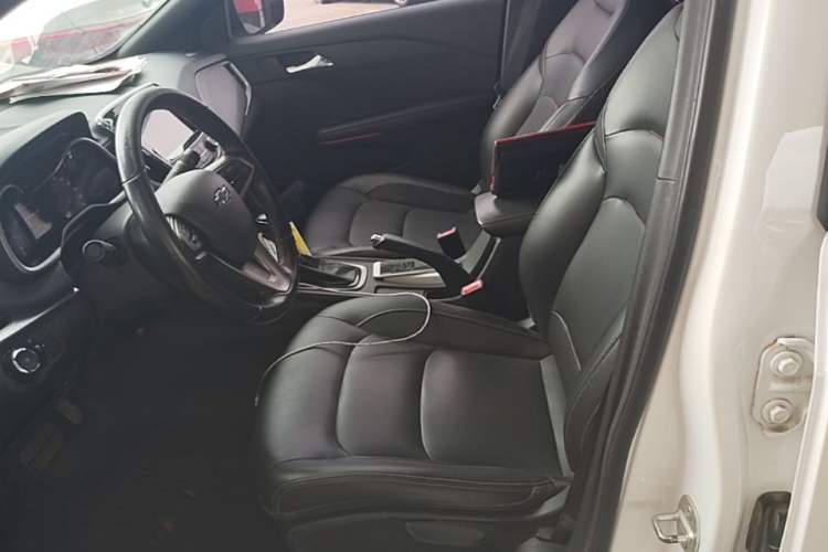 Used Chevrolet Monza 2019 RS 330T Automatic Comfort Edition China VI Standard Left Front Seat