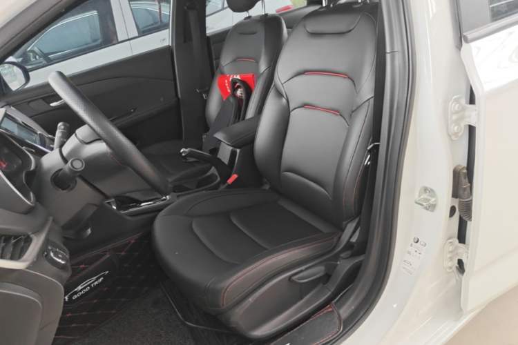 Used Chevrolet Monza 2019 RS 330T Automatic Comfort Edition China VI Standard Left Front Seat