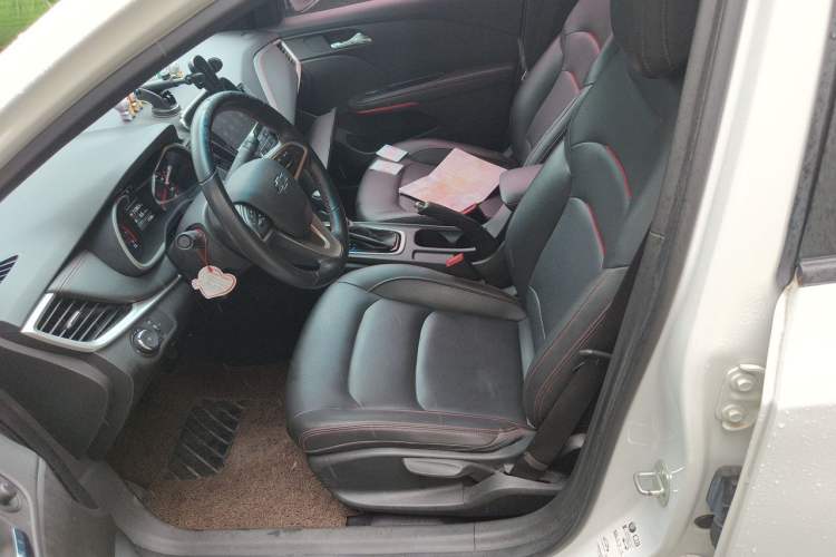 Used Chevrolet Monza 2019 RS 330T Automatic Comfort Edition China VI Standard Left Front Seat
