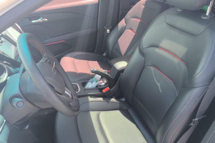 Used Chevrolet Monza 2019 RS 330T Automatic Comfort Edition China VI Standard Left Front Seat