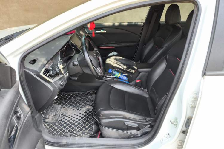 Used Chevrolet Monza 2019 RS 330T Automatic Comfort Edition China VI Standard Left Front Seat