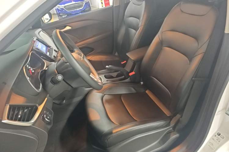 Used Chevrolet Monza 2019 Redline 320T Dual-Clutch Joyful Edition China VI Standard Left Front Seat