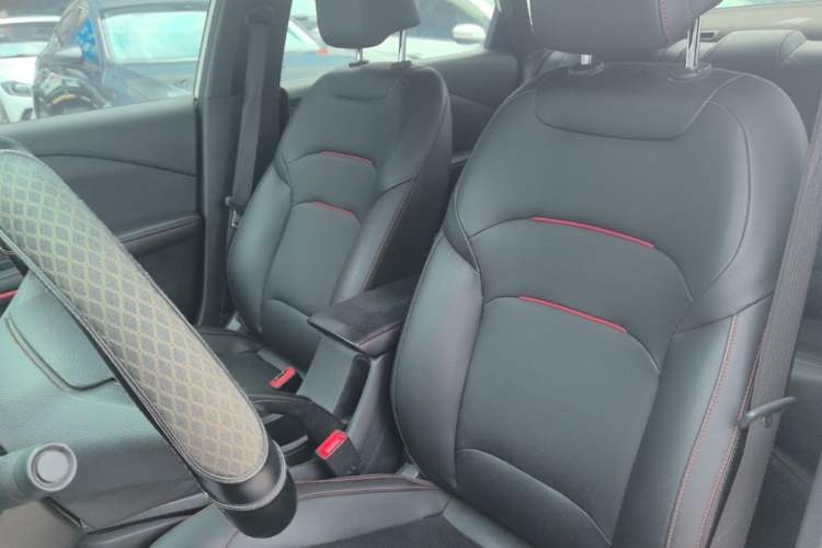 Used Chevrolet Monza 2019 RS 330T Automatic Comfort Edition China VI Standard Left Front Seat