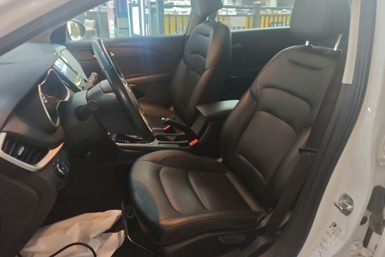 Used Chevrolet Monza 2019 Redline 320T Dual-Clutch Sporty Version China VI Standard Left Front Seat