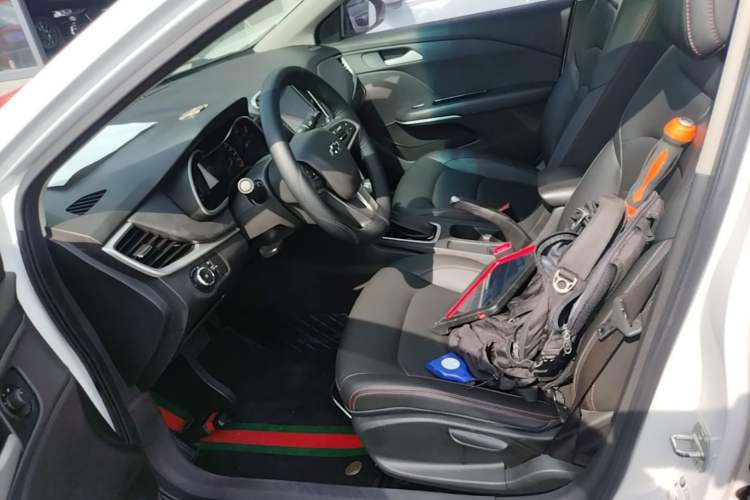 Used Chevrolet Monza 2019 Redline 320T Dual-Clutch Sporty Version China VI Standard Left Front Seat