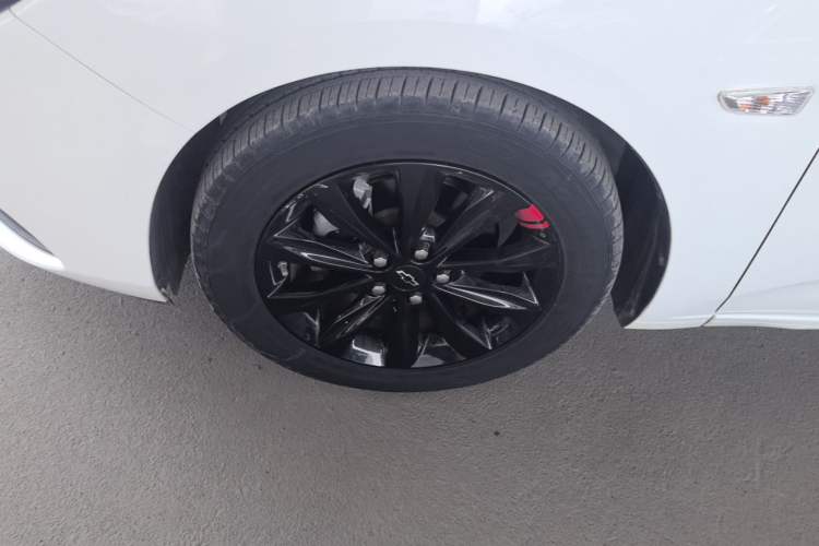 Used Chevrolet Monza 2019 Redline 320T Dual-Clutch Sporty Version China VI Standard Left Front Wheel Hub
