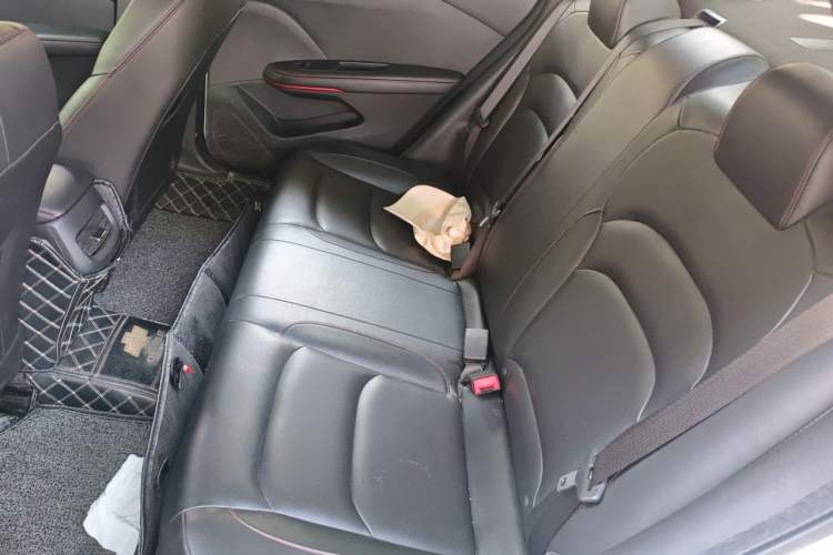 Used Chevrolet Monza 2019 RS 330T Automatic Comfort Edition China VI Standard Left Rear Seat