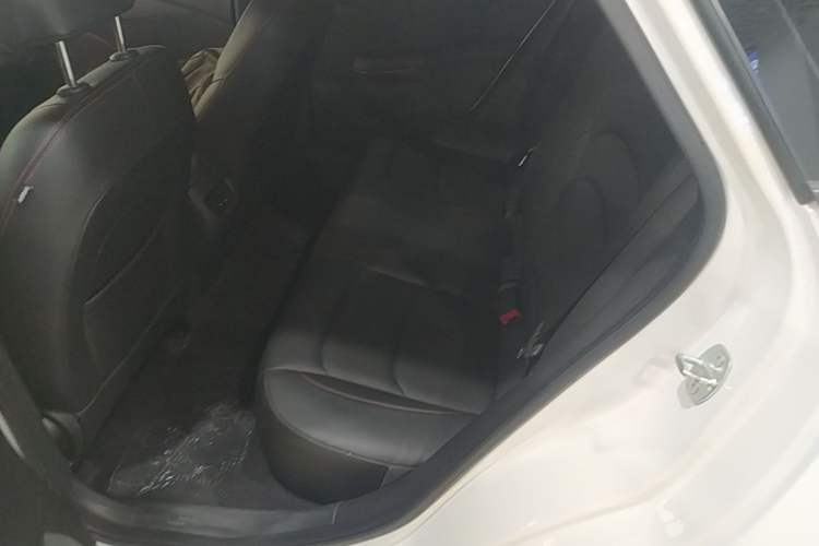Used Chevrolet Monza 2019 RS 330T Automatic Comfort Edition China VI Standard Left Rear Seat