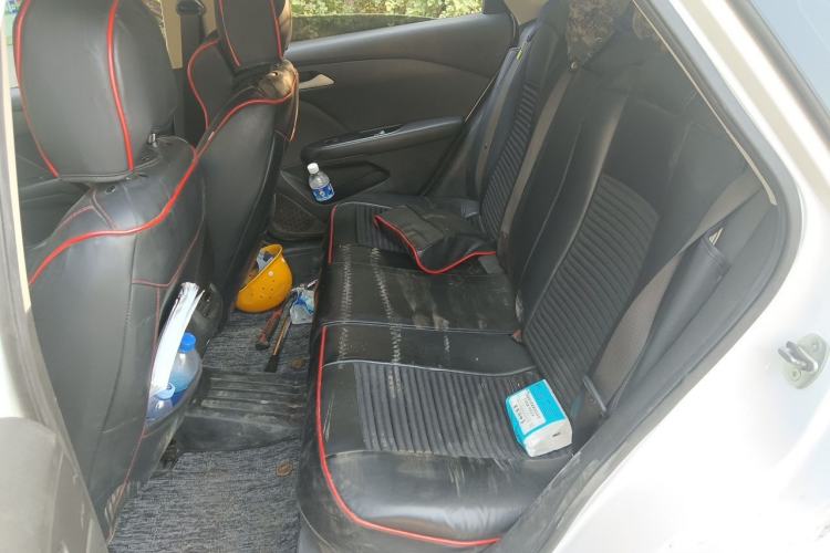 Used Chevrolet Monza 2019 Redline 320T Dual-Clutch Joyful Edition China VI Standard Left Rear Seat