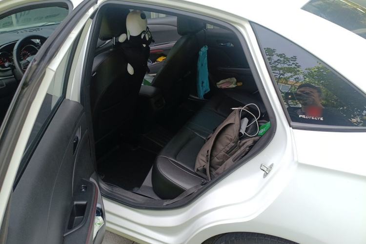 Used Chevrolet Monza 2019 RS 330T Automatic Comfort Edition China VI Standard Left Rear Seat
