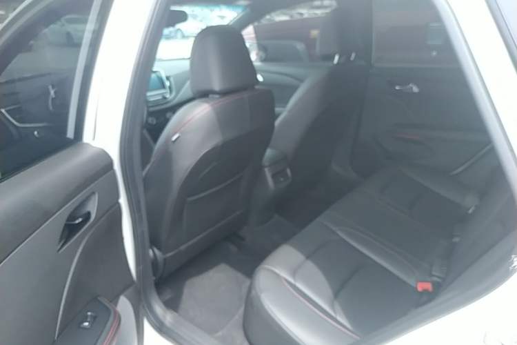 Used Chevrolet Monza 2019 RS 330T Automatic Comfort Edition China VI Standard Left Rear Seat