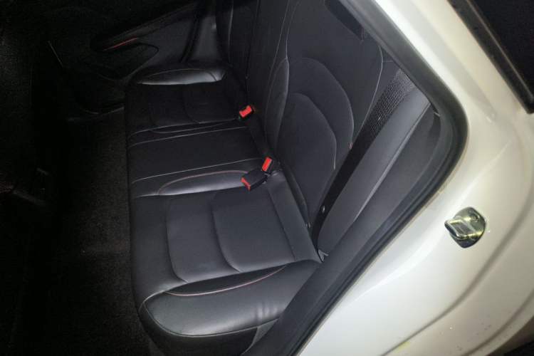 Used Chevrolet Monza 2019 RS 330T Automatic Comfort Edition China VI Standard Left Rear Seat