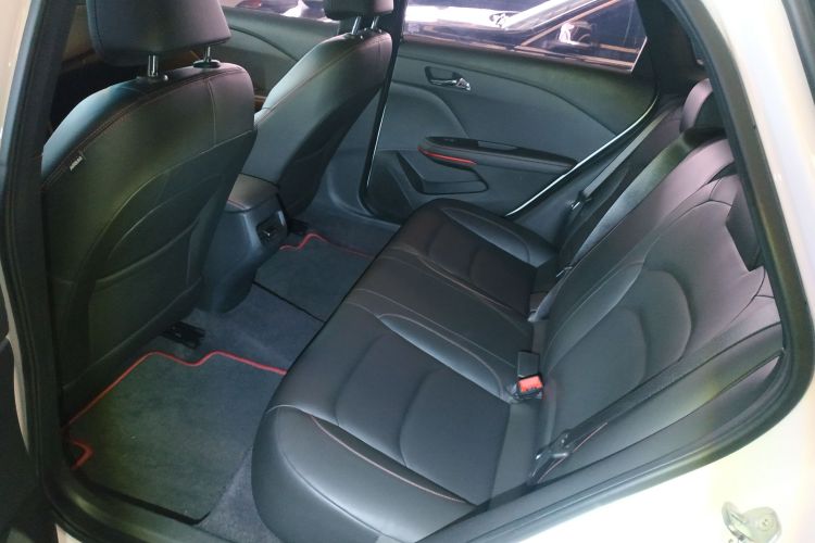 Used Chevrolet Monza 2019 RS 330T Automatic Comfort Edition China VI Standard Left Rear Seat