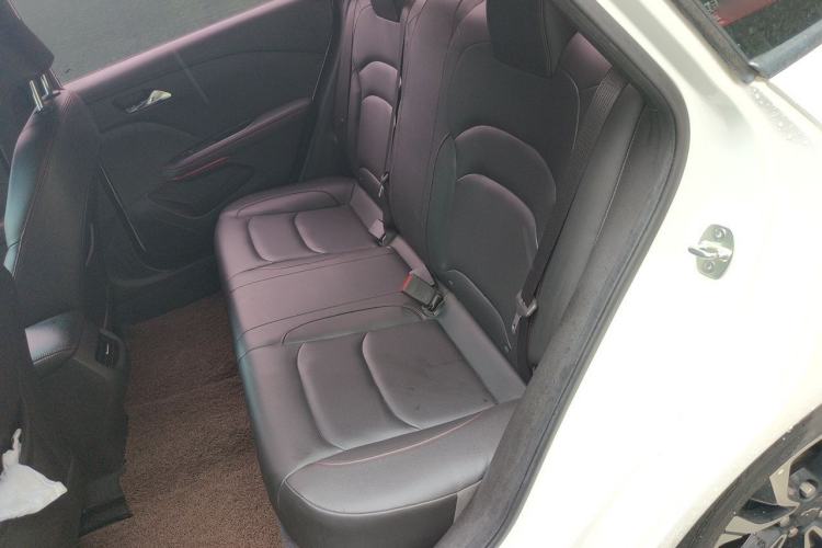 Used Chevrolet Monza 2019 RS 330T Automatic Comfort Edition China VI Standard Left Rear Seat