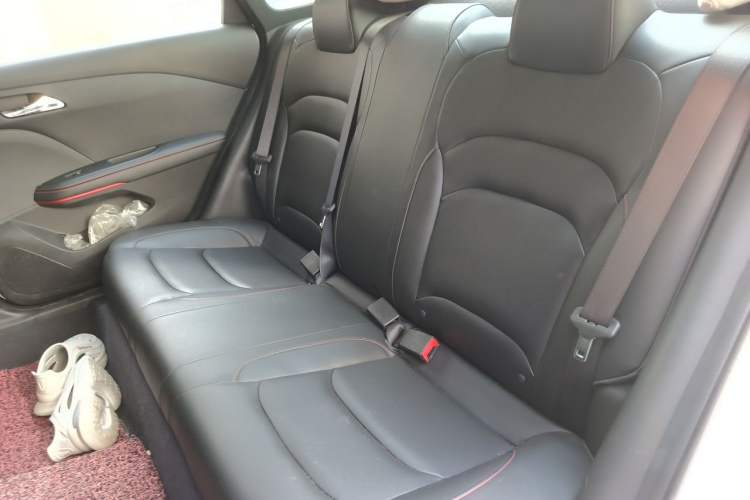 Used Chevrolet Monza 2019 RS 330T Automatic Comfort Edition China VI Standard Left Rear Seat