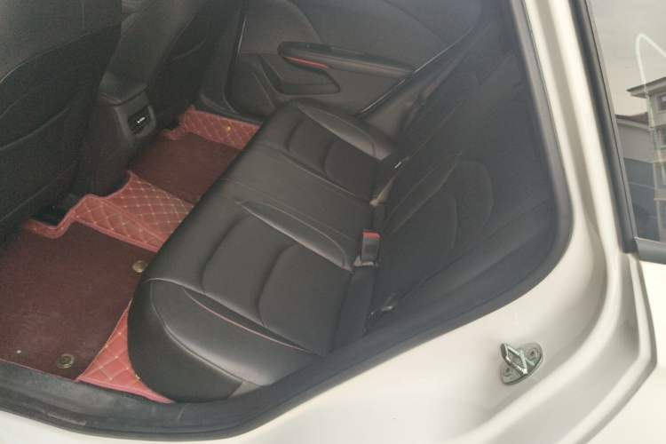 Used Chevrolet Monza 2019 RS 330T Automatic Comfort Edition China VI Standard Left Rear Seat