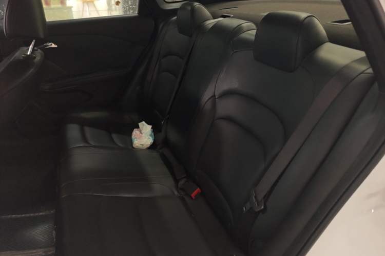 Used Chevrolet Monza 2019 RS 330T Automatic Comfort Edition China VI Standard Left Rear Seat