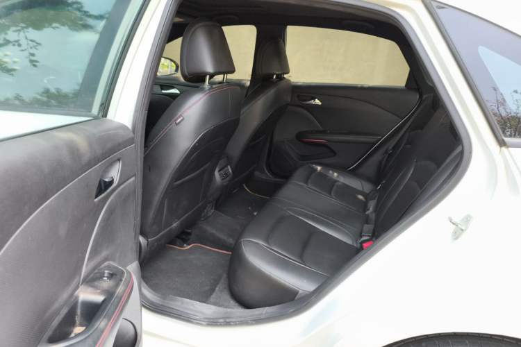 Used Chevrolet Monza 2019 RS 330T Automatic Comfort Edition China VI Standard Left Rear Seat