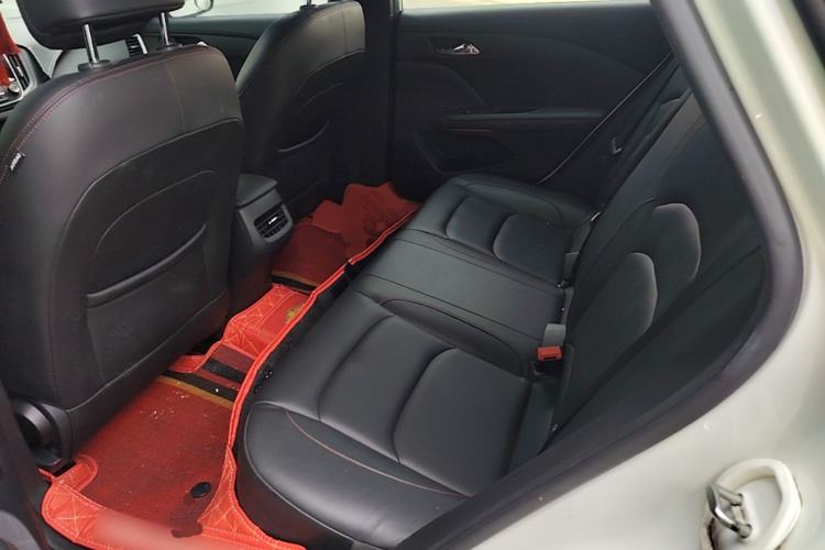 Used Chevrolet Monza 2019 RS 330T Automatic Comfort Edition China VI Standard Left Rear Seat