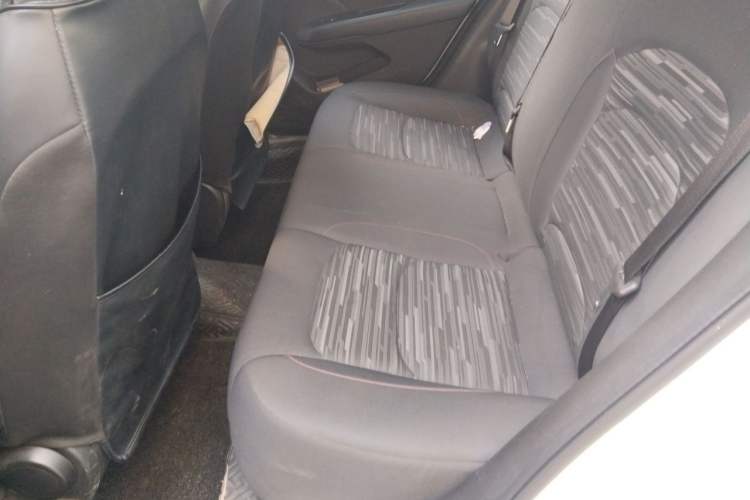 Used Chevrolet Monza 2019 Redline 320T Dual-Clutch Joyful Edition China VI Standard Left Rear Seat