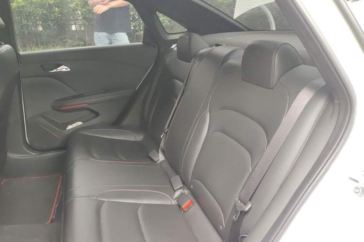 Used Chevrolet Monza 2019 RS 330T Automatic Comfort Edition China VI Standard Left Rear Seat