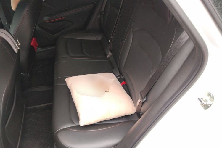 Used Chevrolet Monza 2019 RS 330T Automatic Comfort Edition China VI Standard Left Rear Seat