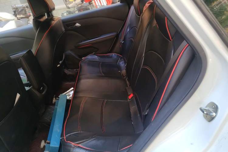 Used Chevrolet Monza 2019 RS 330T Automatic Sporty Edition China VI Standard Left Rear Seat