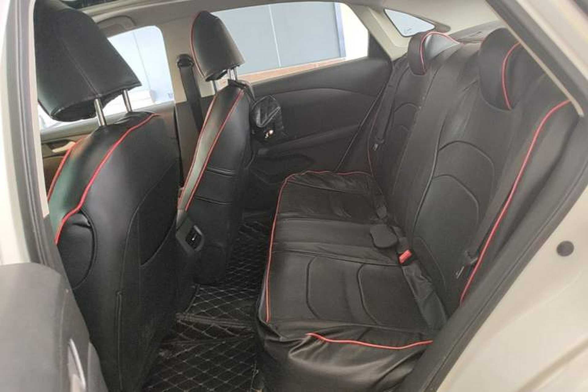Used Chevrolet Monza 2019 Redline 320T Dual-Clutch Joyful Edition China VI Standard Left Rear Seat