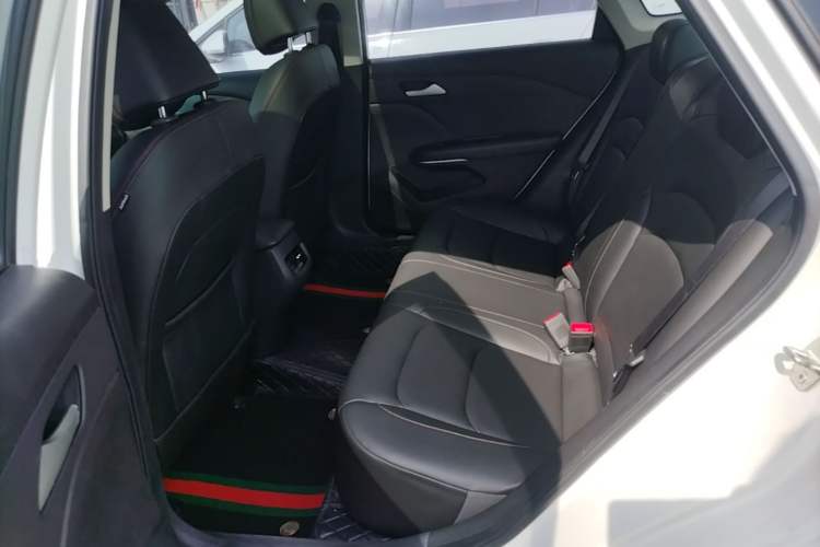 Used Chevrolet Monza 2019 Redline 320T Dual-Clutch Sporty Version China VI Standard Left Rear Seat
