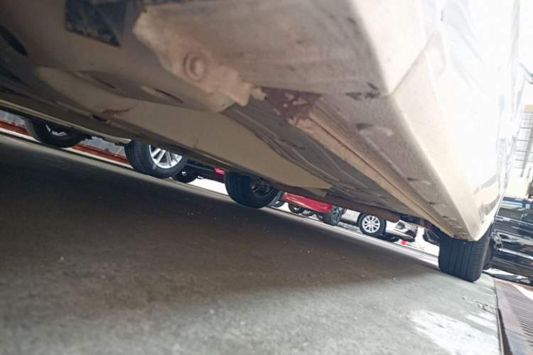 Used Chevrolet Monza 2019 Redline 320T Dual-Clutch Joyful Edition China VI Standard Left Side Sill