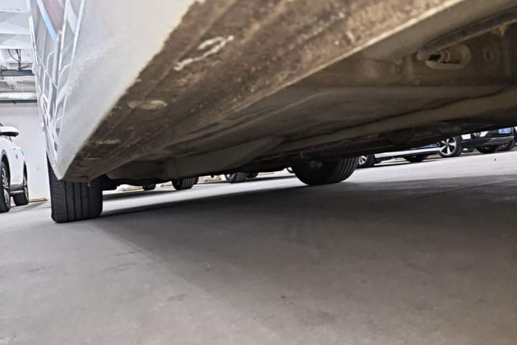 Used Chevrolet Monza 2019 RS 330T Automatic Comfort Edition China VI Standard Left Side Sill