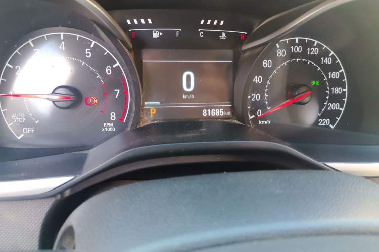 Used Chevrolet Monza 2019 Redline 320T Dual-Clutch Joyful Edition China VI Standard Odometer Close Up