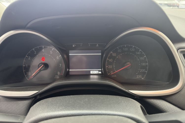 Used Chevrolet Monza 2019 Redline 320T Dual-Clutch Sporty Version China VI Standard Odometer Close Up