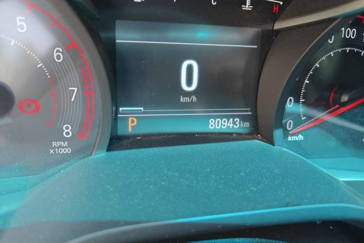 Used Chevrolet Monza 2019 RS 330T Automatic Comfort Edition China VI Standard Odometer Close Up
