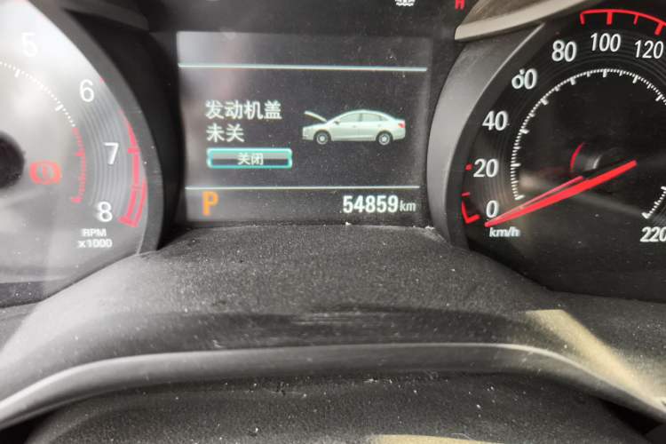 Used Chevrolet Monza 2019 RS 330T Automatic Comfort Edition China VI Standard Odometer Close Up