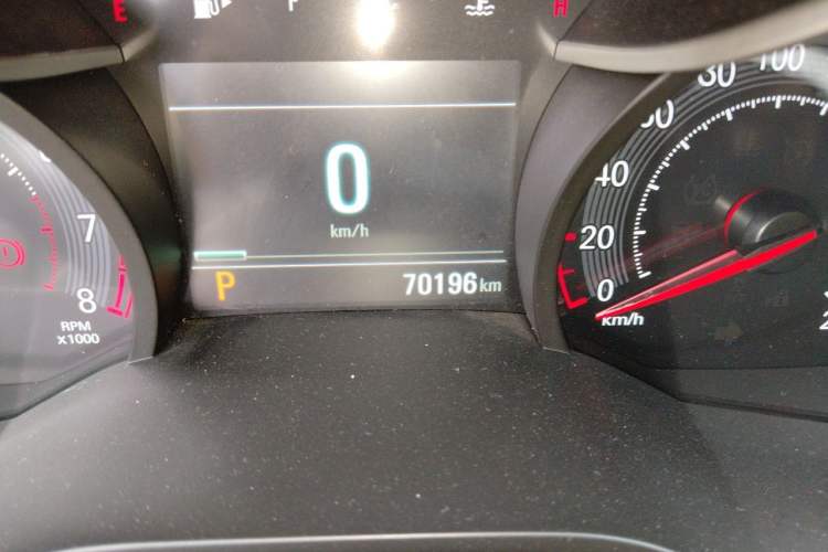 Used Chevrolet Monza 2019 RS 330T Automatic Comfort Edition China VI Standard Odometer Close Up