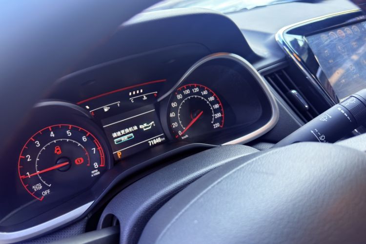 Used Chevrolet Monza 2019 RS 330T Automatic Comfort Edition China VI Standard Odometer Close Up
