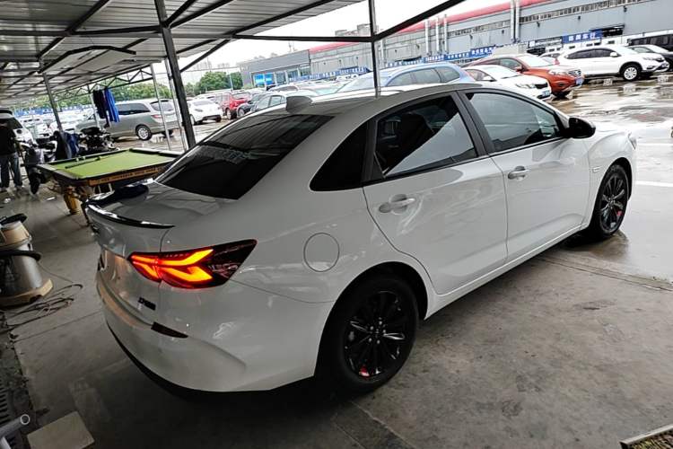 Used Chevrolet Monza 2019 Redline 320T Dual-Clutch Sporty Version China VI Standard Rear Right 45 Deg