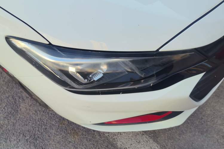 Used Chevrolet Monza 2019 Redline 320T Dual-Clutch Joyful Edition China VI Standard Right Front Headlight