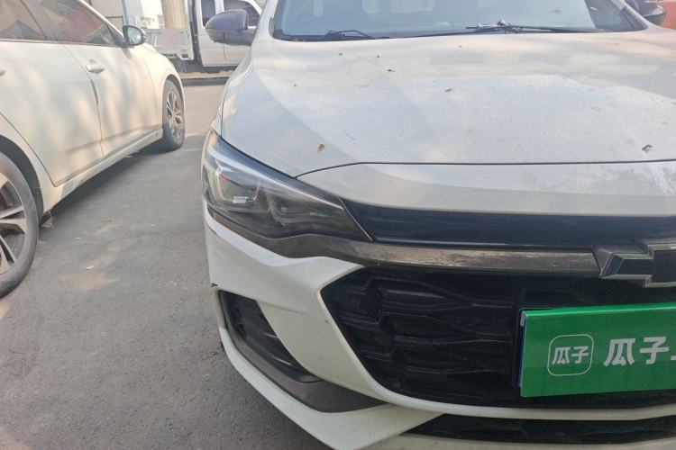 Used Chevrolet Monza 2019 RS 330T Automatic Comfort Edition China VI Standard Right Front Headlight