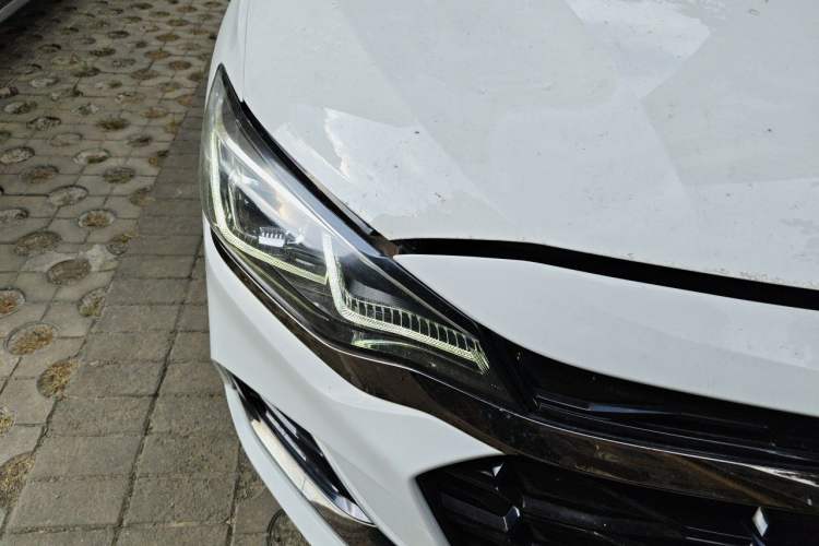 Used Chevrolet Monza 2019 RS 330T Automatic Comfort Edition China VI Standard Right Front Headlight