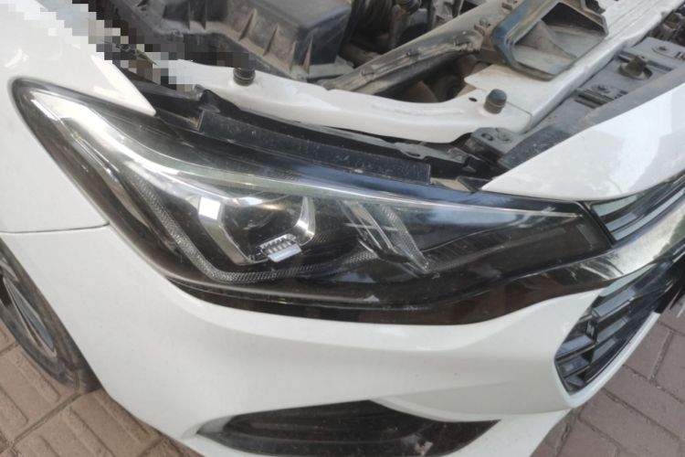 Used Chevrolet Monza 2019 RS 330T Automatic Comfort Edition China VI Standard Right Front Headlight