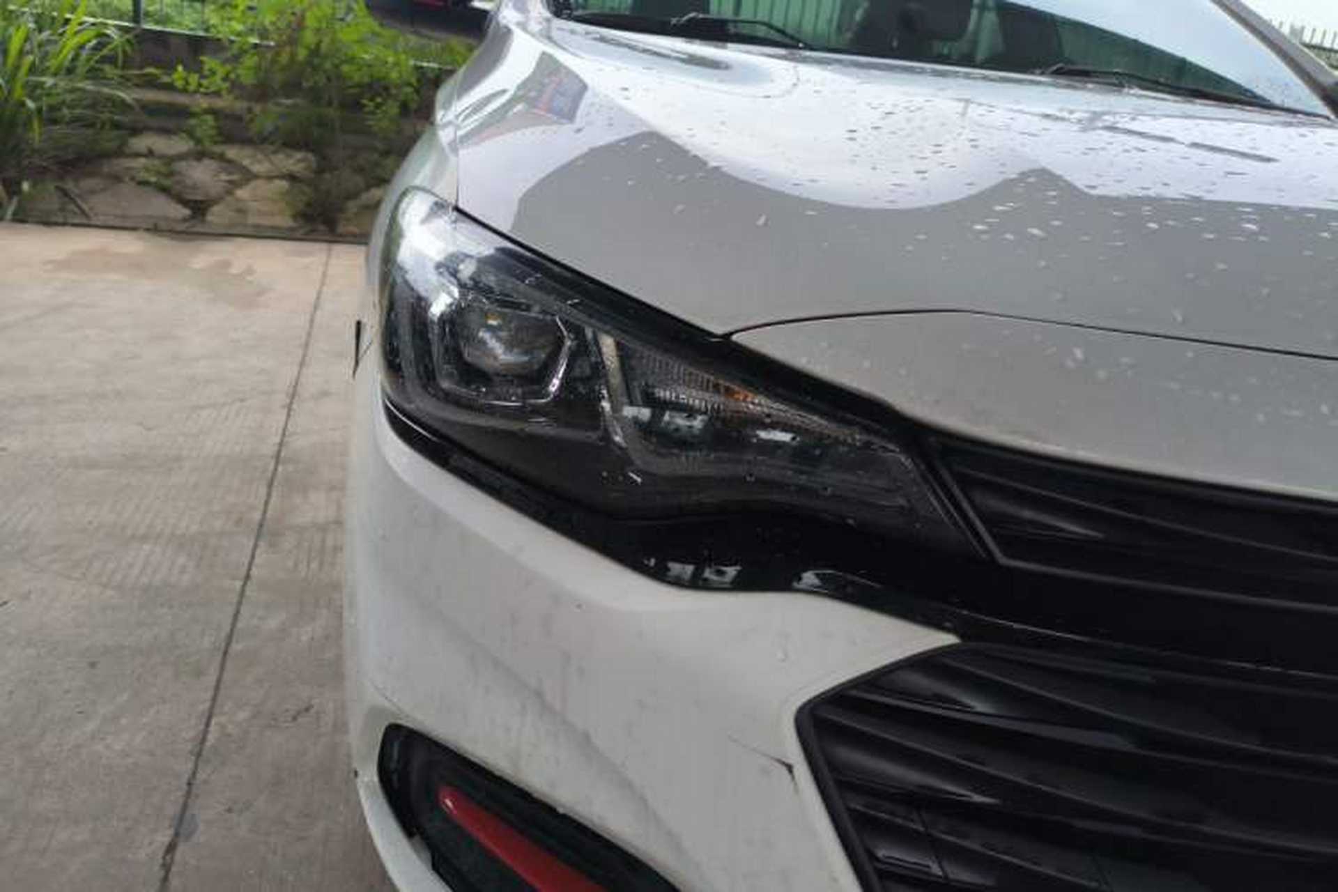 Used Chevrolet Monza 2019 Redline 320T Dual-Clutch Sporty Version China VI Standard Right Front Headlight