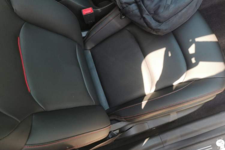 Used Chevrolet Monza 2019 RS 330T Automatic Comfort Edition China VI Standard Right Front Seat