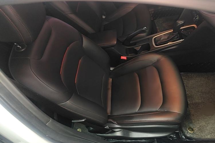 Used Chevrolet Monza 2019 RS 330T Automatic Comfort Edition China VI Standard Right Front Seat