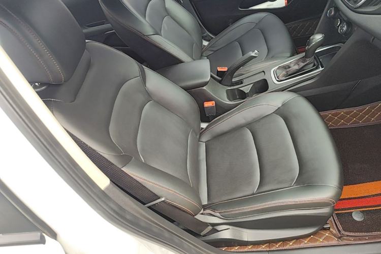 Used Chevrolet Monza 2019 Redline 320T Dual-Clutch Sporty Version China VI Standard Right Front Seat