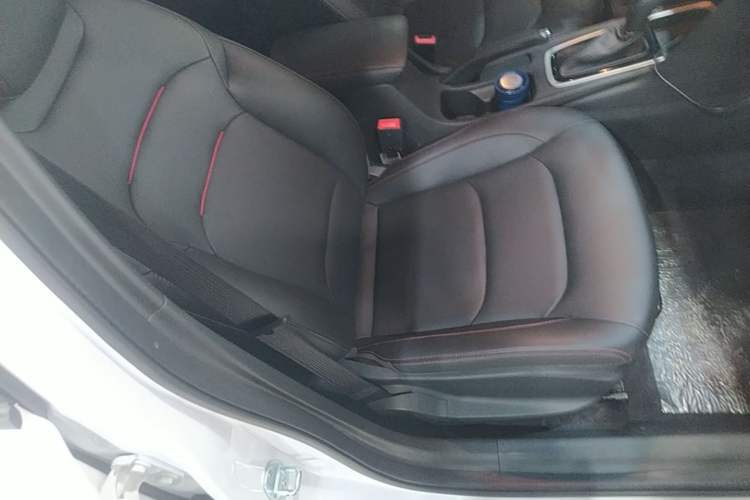 Used Chevrolet Monza 2019 RS 330T Automatic Comfort Edition China VI Standard Right Front Seat