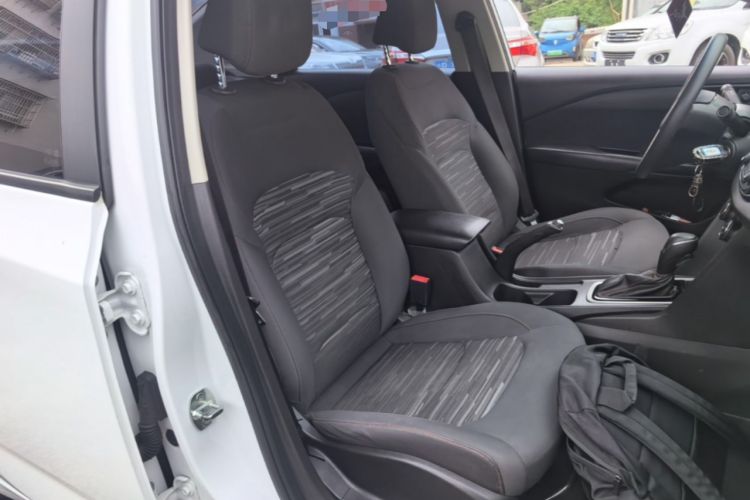 Used Chevrolet Monza 2019 Redline 320T Dual-Clutch Joyful Edition China VI Standard Right Front Seat